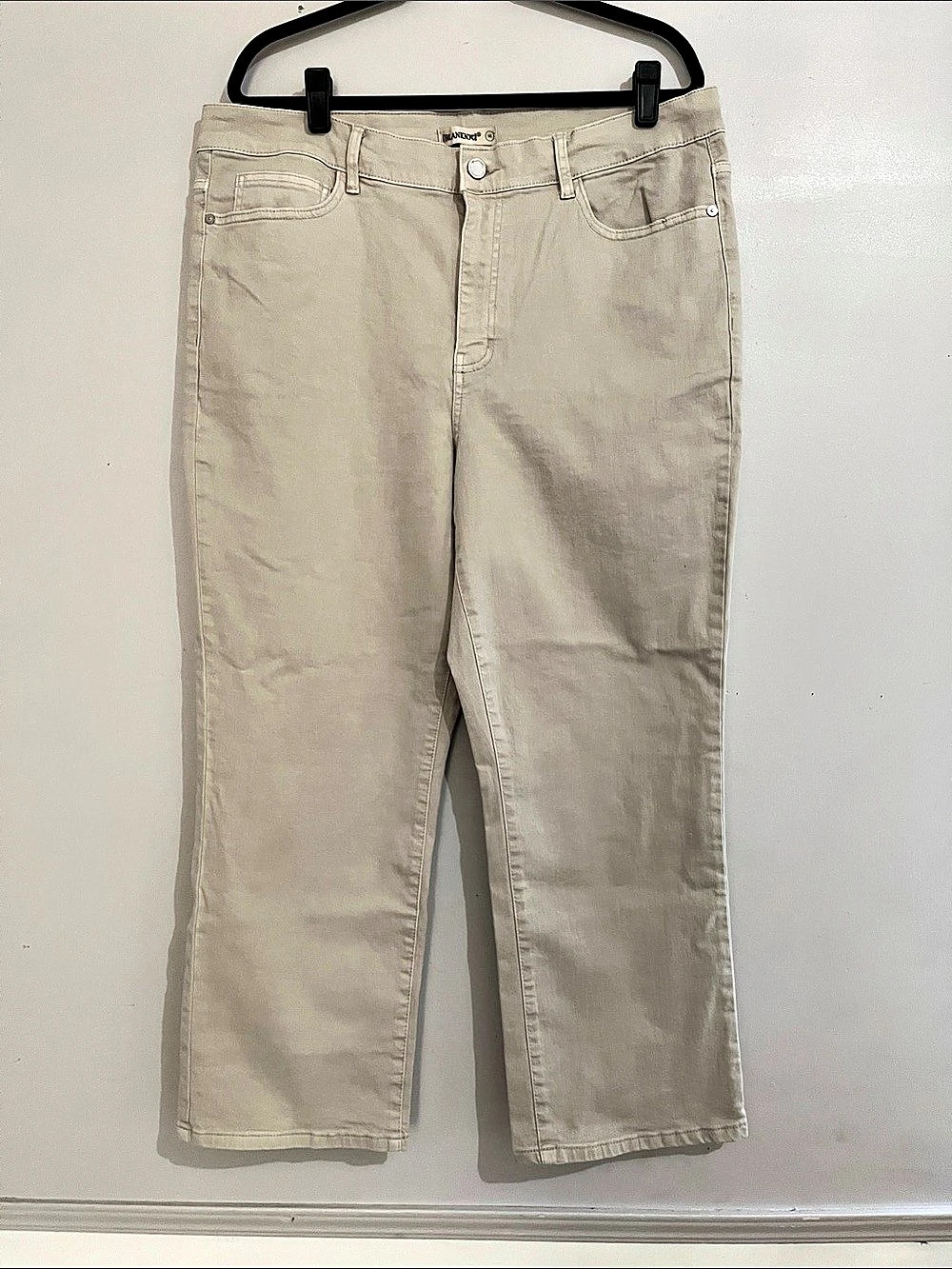 BLANKNYC High Rise Straight Leg jeans Beige size 16 New
